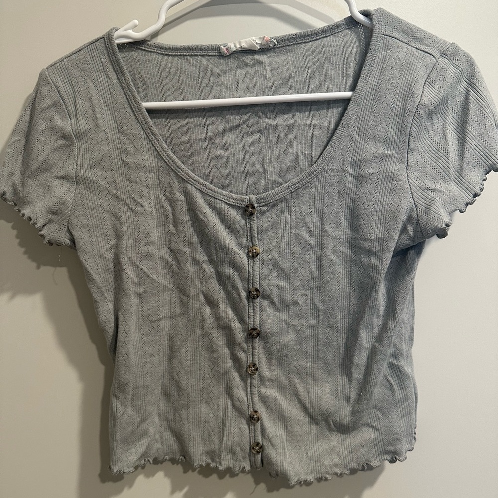 Cropped shirt